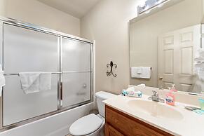 Fairway To Heaven 3 Bedroom Condo by RedAwning