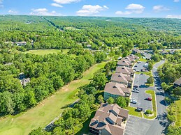 Fairway To Heaven 3 Bedroom Condo by RedAwning