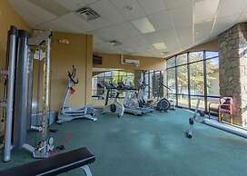 Heavenly Hideaway 2 Bedroom Condo by RedAwning