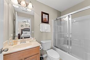 Heavenly Hideaway 2 Bedroom Condo by RedAwning