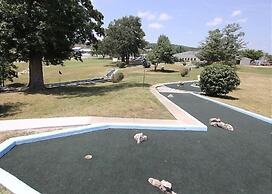 Fort Taneycomo 2 Bedroom Condo by RedAwning