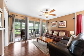 Fort Taneycomo 2 Bedroom Condo by RedAwning