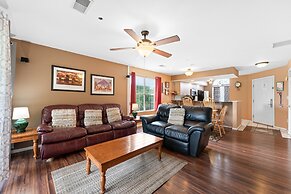 Fort Taneycomo 2 Bedroom Condo by RedAwning