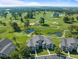 Take A Holiday 2 Bedroom Condo by RedAwning