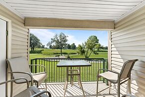 Take A Holiday 2 Bedroom Condo by RedAwning