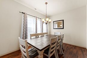 Puttin On The Green 3 Bedroom Villa by RedAwning