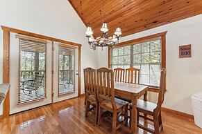 Mayberry Lodge 2 Bedroom Cabin by RedAwning