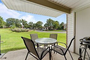 Dream Weaver 2 Bedroom Condo by RedAwning