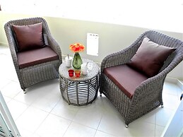 Kata Plaza 1 bedroom Modern Apartment