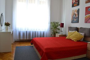 Paprika Apartment Grand