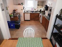 City Hostel-HI-ST.JOHN'S