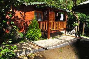 Ikiz Pansiyon Bungalow