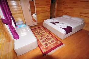 Ikiz Pansiyon Bungalow