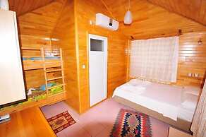 Ikiz Pansiyon Bungalow