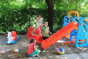 Ikiz Pansiyon Bungalow