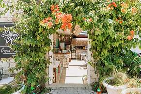 Beyaz Kapı Boutique Hotel