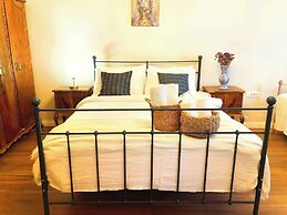 Beyaz Kapı Boutique Hotel