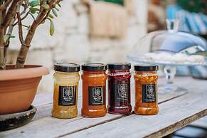 Beyaz Kapı Boutique Hotel