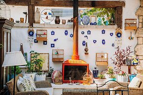 Beyaz Kapı Boutique Hotel