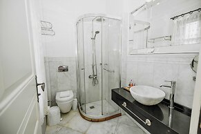 Beyaz Kapı Boutique Hotel