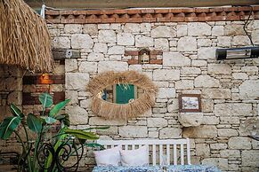 Beyaz Kapı Boutique Hotel