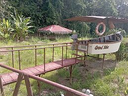 Grand Selva Lodge & Tours