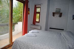 Hostal Galapagos by Bar de Beto