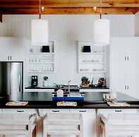 Mahogany Bay Resort & Beach Club, Curio Collection by Hilton