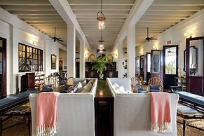 Mahogany Bay Resort & Beach Club, Curio Collection by Hilton