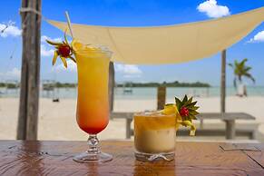 Mahogany Bay Resort & Beach Club, Curio Collection by Hilton