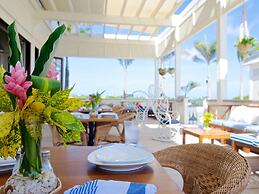 Mahogany Bay Resort & Beach Club, Curio Collection by Hilton