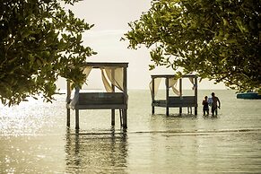 Mahogany Bay Resort & Beach Club, Curio Collection by Hilton