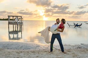 Mahogany Bay Resort & Beach Club, Curio Collection by Hilton