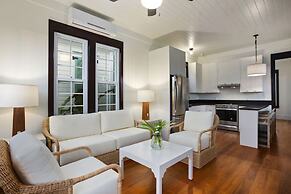 Mahogany Bay Resort & Beach Club, Curio Collection by Hilton