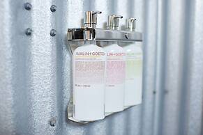 Mahogany Bay Resort & Beach Club, Curio Collection by Hilton