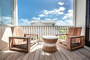 Mahogany Bay Resort & Beach Club, Curio Collection by Hilton