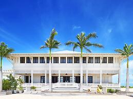 Mahogany Bay Resort & Beach Club, Curio Collection by Hilton