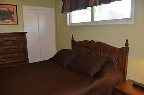 Canyon Inn - Downtown Los Alamos