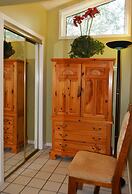 Canyon Inn - Downtown Los Alamos