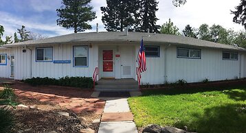 Canyon Inn - Downtown Los Alamos