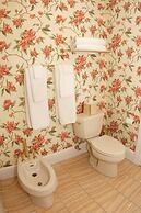 The Guest House at Keyah Grande