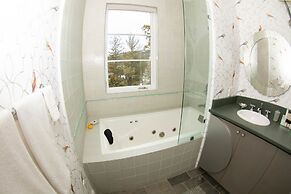 The Guest House at Keyah Grande