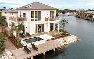 Itz'ana Resort & Residences