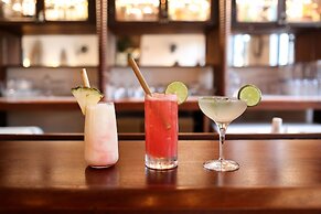 Itz'ana Resort & Residences