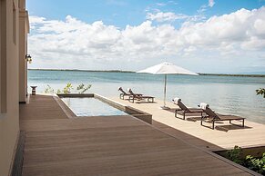 Itz'ana Resort & Residences