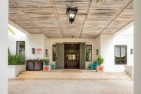 Itz'ana Resort & Residences