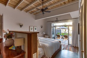 Itz'ana Resort & Residences