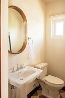 Itz'ana Resort & Residences