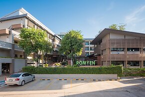 Romyen Garden Place