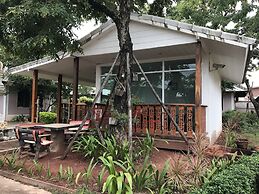 Baan Ruankaew Resort